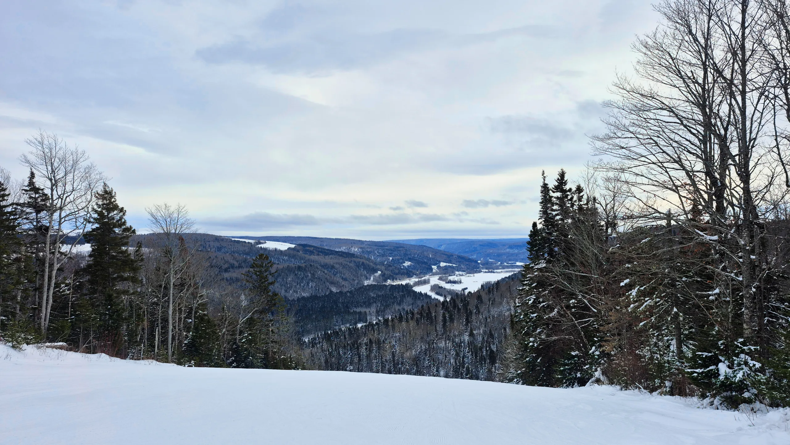 Vue hiver Mont-Castor photo MariV