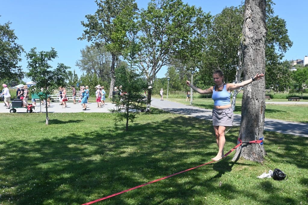 slackline-circonflexe-photo mariev
