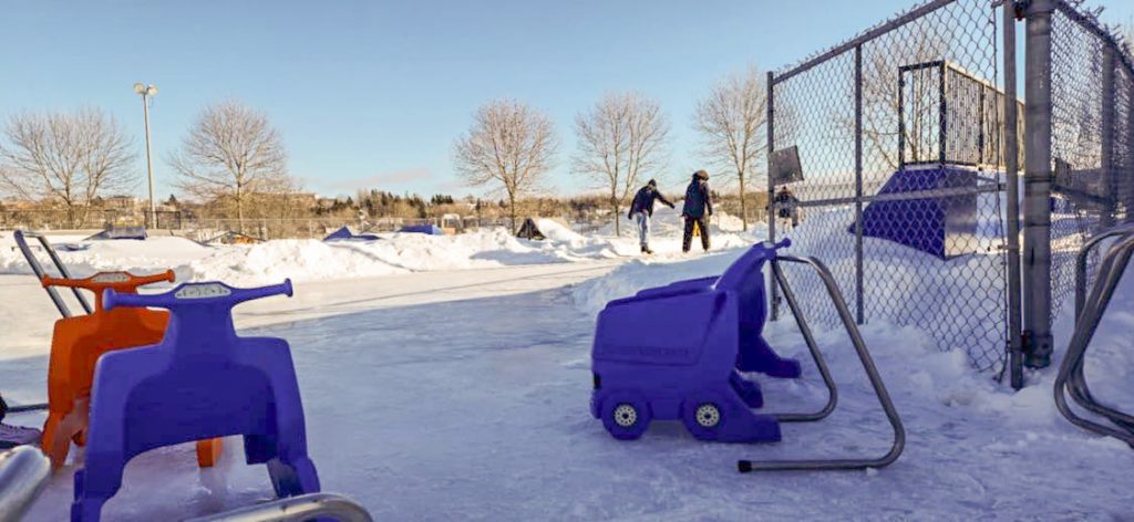 Barre de soutien mini zamboni en prêt gratuitement au Colisée et à la patinoire extérieure de Matane
